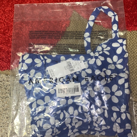 NWT - AE Super Cropped Ruffle Corset Cami Top (Navy Pattern) - Picture 1 of 8